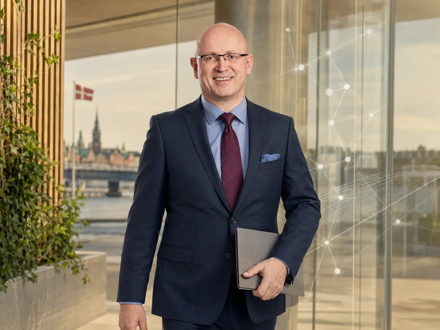 Ronny Boesing modtager besøgende til et aftalt møde hos ByteShares i Pandrup.